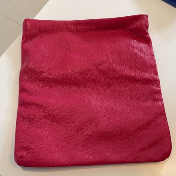Gently used Jennifer Haley fushia pink clutch - Picture 2 of 4